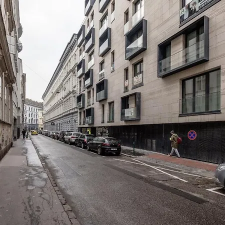 Апартаменты Downtown Erkel 503