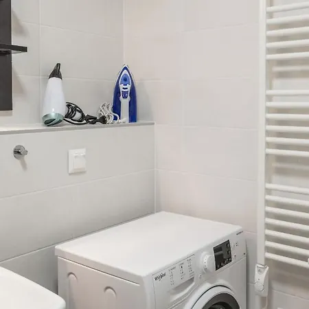 Downtown Erkel 503 Hotel *