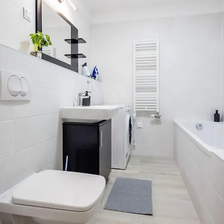 Downtown Erkel 503 *