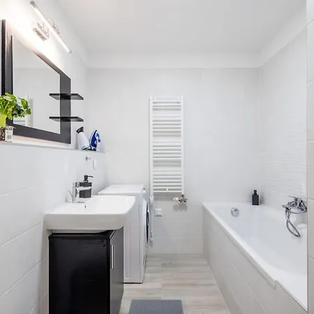 Downtown Erkel 503 *